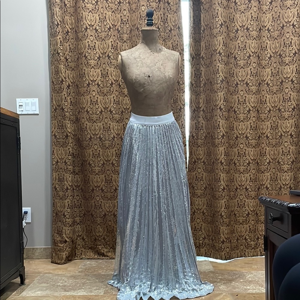 Alice + Olivia Silver Sequin Maxi Skirt